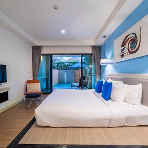 Deluxe Double Room Small Pool
